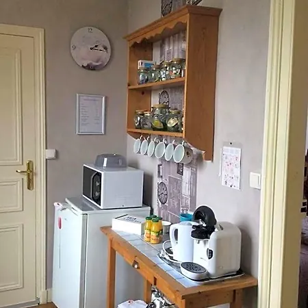 Bed & Breakfast La Tourelle En Normandie 3*
