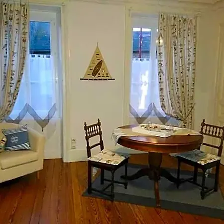 Bed & Breakfast La Tourelle En Normandie 3*