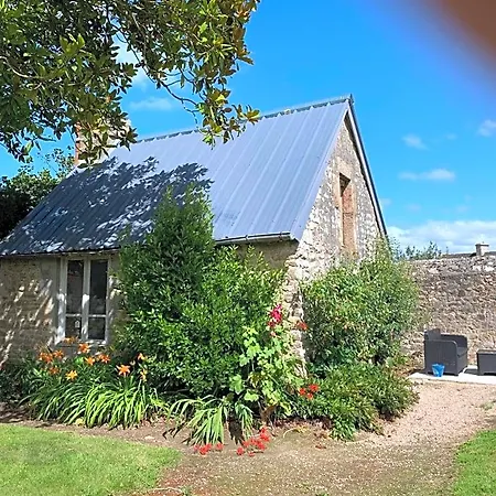 La Tourelle En Normandie Bed & Breakfast 3*
