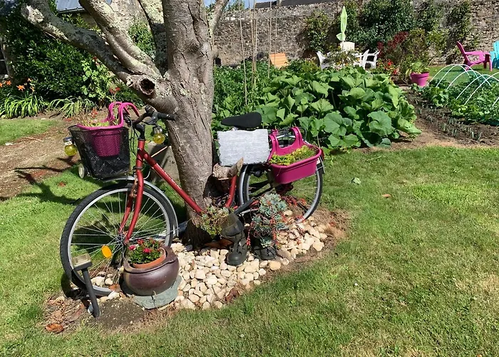 La Tourelle En Normandie Frühstückspension