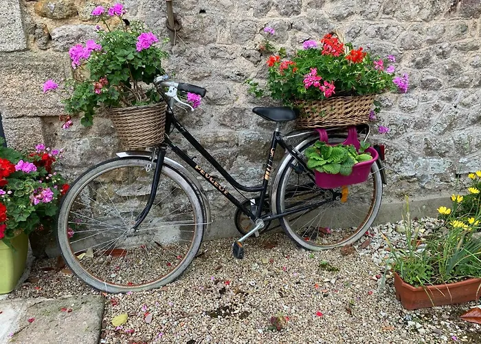 Frühstückspension La Tourelle En Normandie 3*